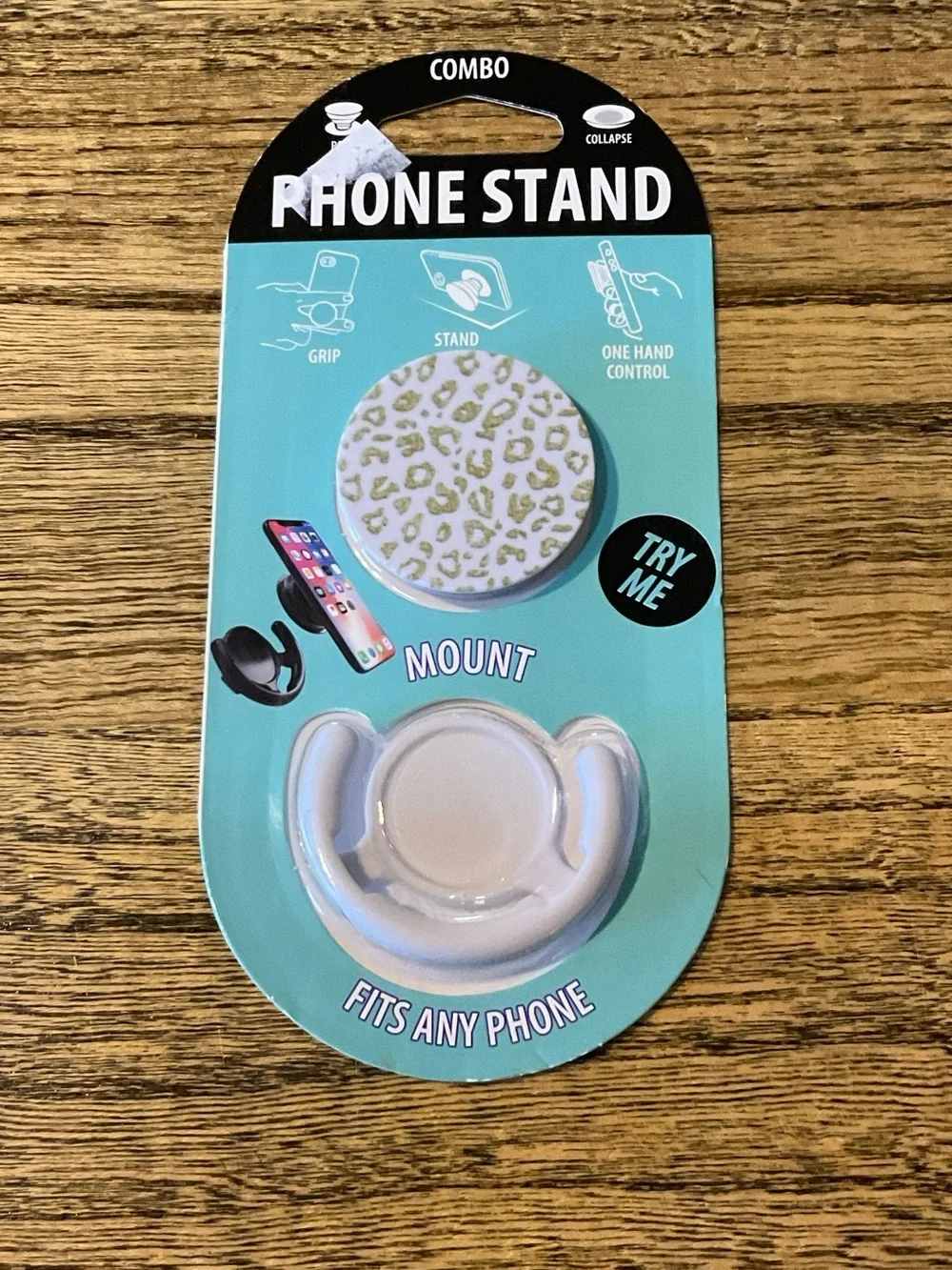 NWT Universal Phone Stand, fits any phone, white & gold animal print